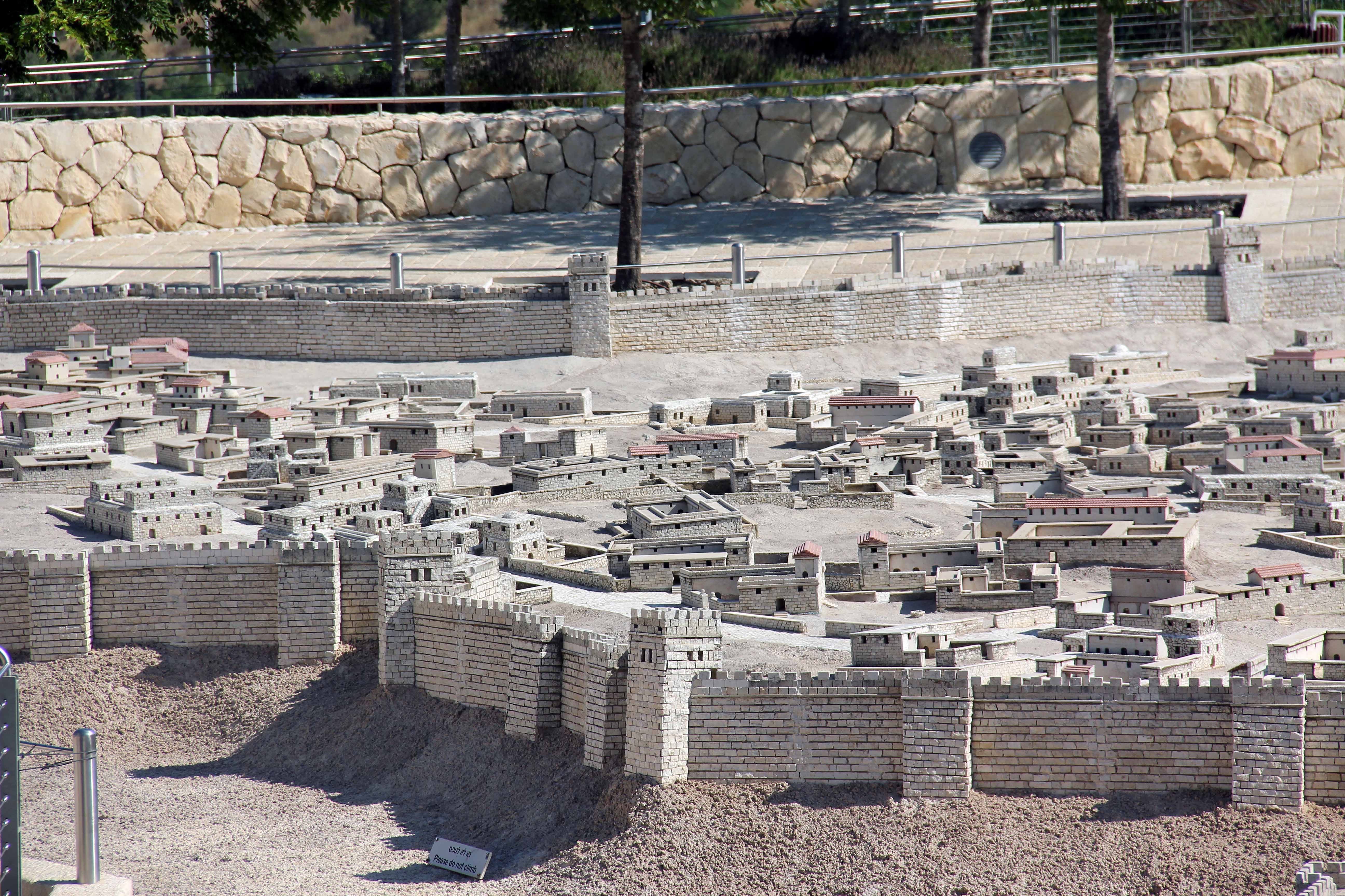 Model City 24
